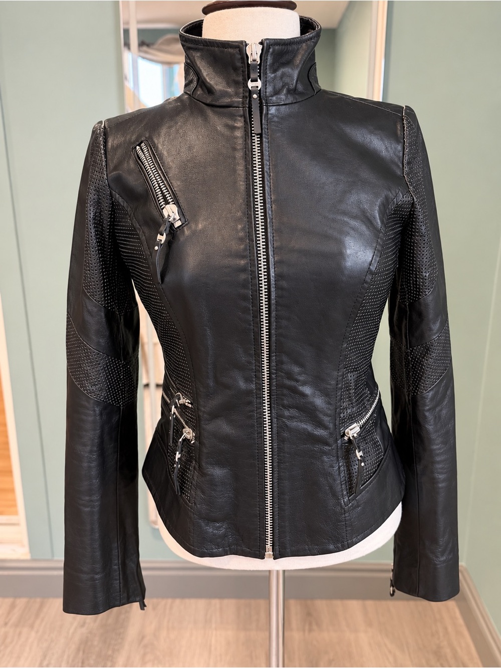 Vintage ONLY Avant-Garde Stand Collar Perforated Leather Moto Jacket S